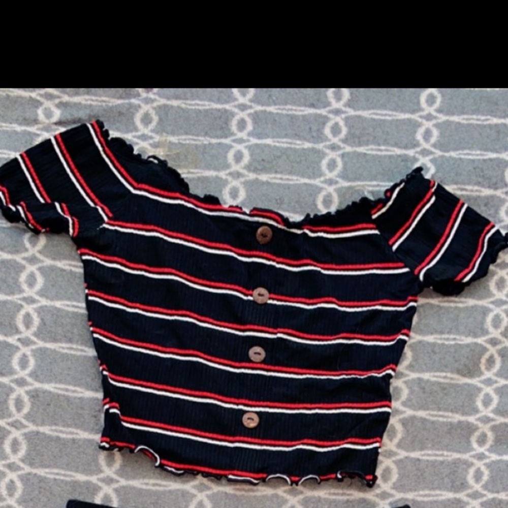 Two Piece Set - Picture 2 of 4